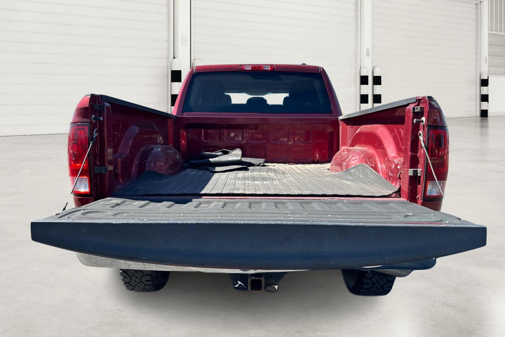 2011 Red Dodge Ram 2500 Power Wagon Crew Cab 4WD (3D7TT2CT3BG) with an 5.7L V8 OHV 16V engine, Automatic, 6-Spd w/Overdrive transmission, located at 7755 State Street, Midvale, UT, 84047, (801) 753-9063, 40.610329, -111.890656 - Photo#13