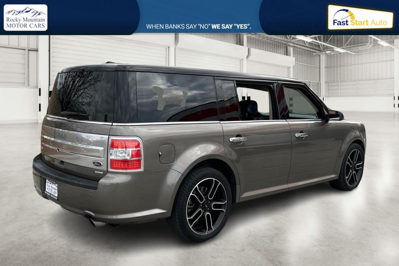 2013 Gray Ford Flex Limited AWD (2FMHK6DT0DB) with an 3.5L V6 DOHC 24V engine, 6-Speed Automatic Overdrive transmission, located at 344 S Washington Blvd, Ogden, UT, 84404, (801) 399-1799, 41.255482, -111.970848 - Photo#2