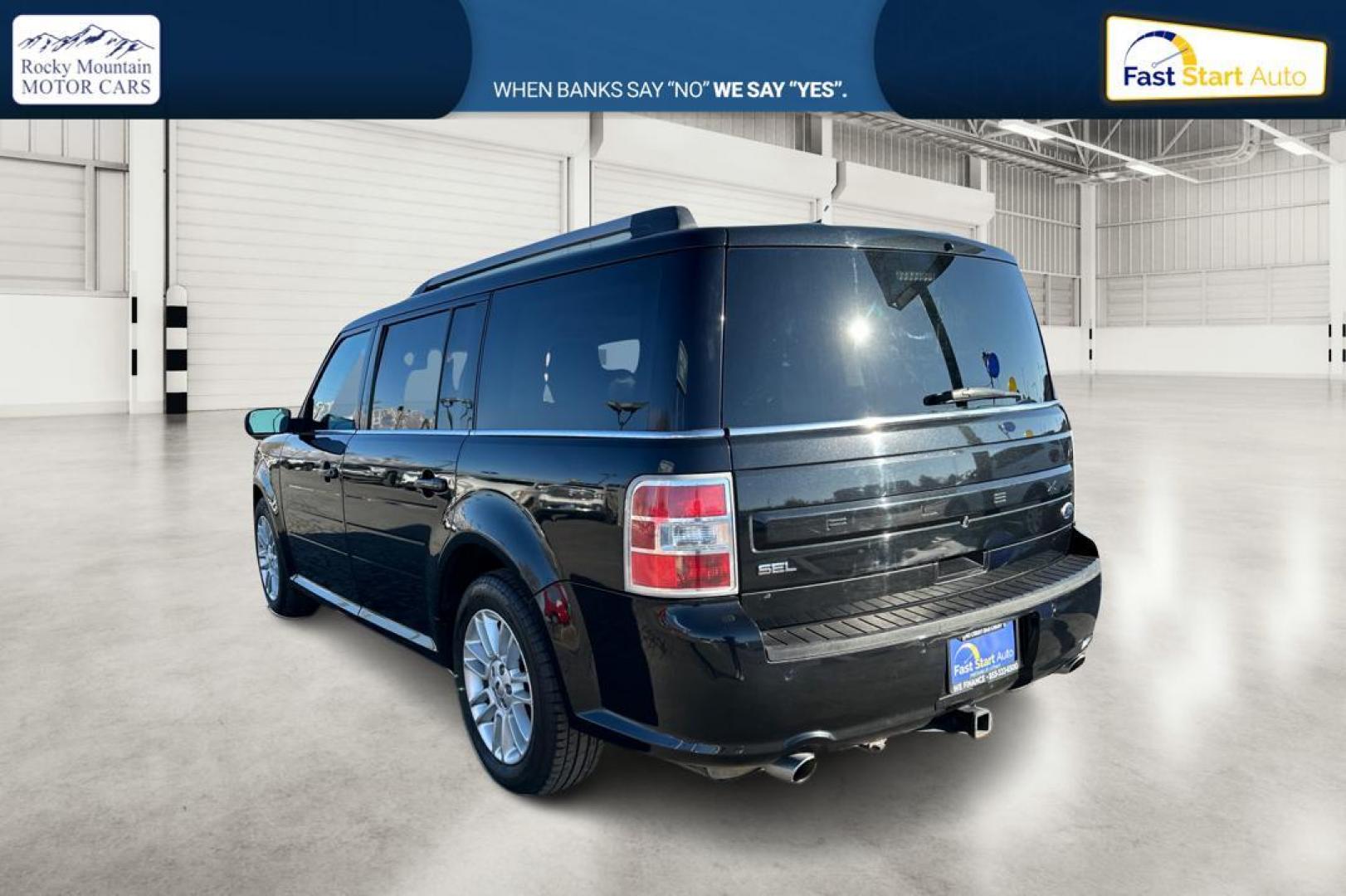 2013 Black Ford Flex SEL FWD (2FMGK5C84DB) with an 3.5L V6 DOHC 24V engine, 6-Speed Automatic Overdrive transmission, located at 7755 State Street, Midvale, UT, 84047, (801) 753-9063, 40.610329, -111.890656 - Photo#5