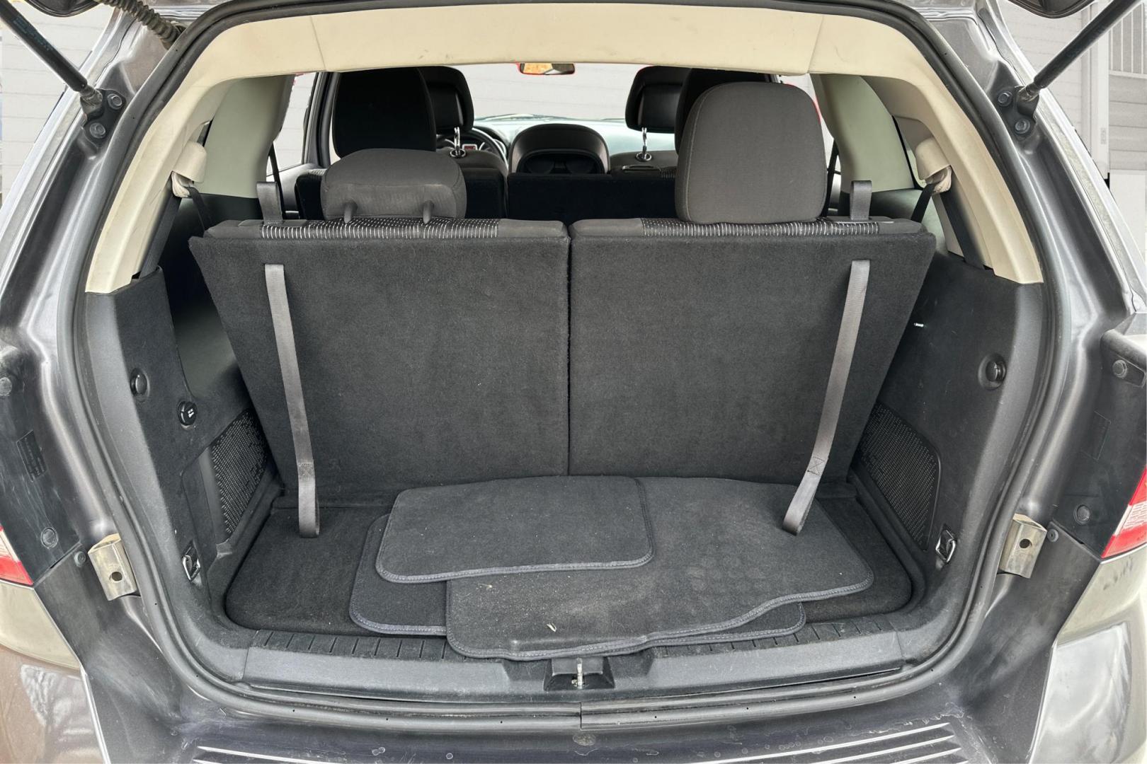 2014 Gray Dodge Journey SXT (3C4PDCBB6ET) with an 2.4L L6 DOHC 16V engine, 4-Speed Automatic transmission, located at 344 S Washington Blvd, Ogden, UT, 84404, (801) 399-1799, 41.255482, -111.970848 - Photo#13