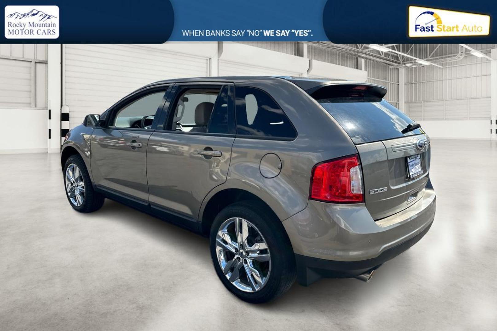 2014 Gray Ford Edge SEL FWD (2FMDK3JC3EB) with an 3.5L V6 DOHC 24V engine, 6-Speed Automatic transmission, located at 767 S State Road, Pleasant Grove, UT, 84062, (801) 785-1058, 40.354839, -111.736687 - Photo#5