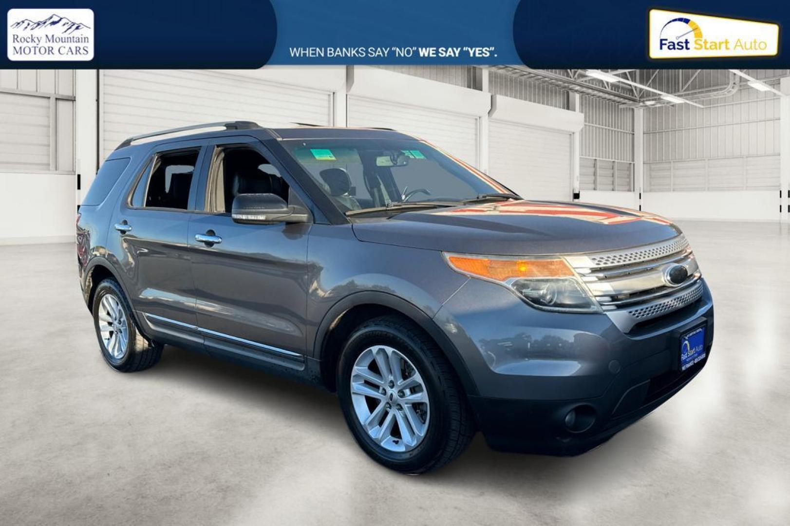 2014 Gray Ford Explorer XLT FWD (1FM5K7D80EG) with an 3.5L V6 DOHC 24V engine, 6-Speed Automatic transmission, located at 767 S State Road, Pleasant Grove, UT, 84062, (801) 785-1058, 40.354839, -111.736687 - Photo#0