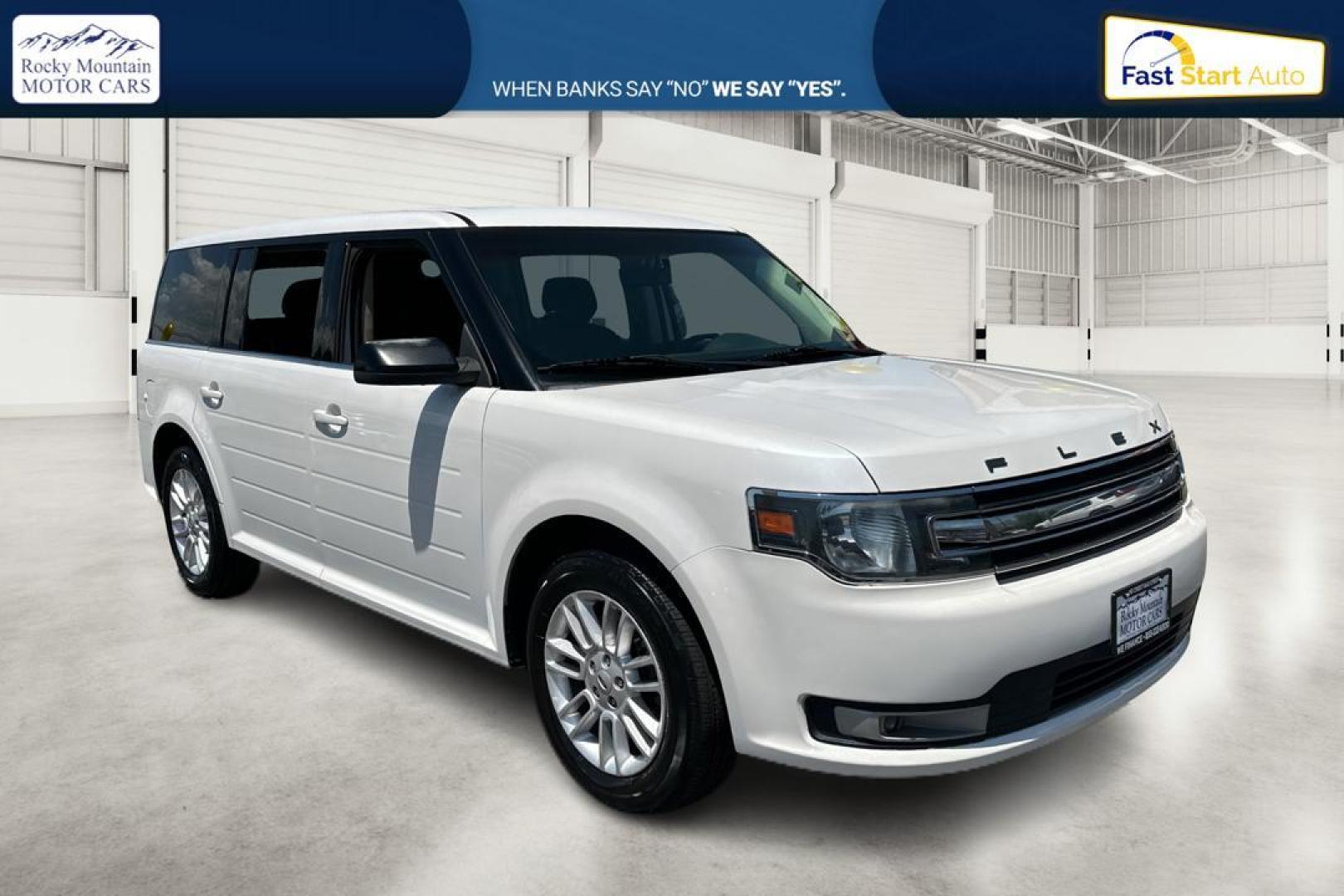 2014 White Ford Flex SEL FWD (2FMGK5C82EB) with an 3.5L V6 DOHC 24V engine, 6-Speed Automatic Overdrive transmission, located at 7755 State Street, Midvale, UT, 84047, (801) 753-9063, 40.610329, -111.890656 - Photo#0