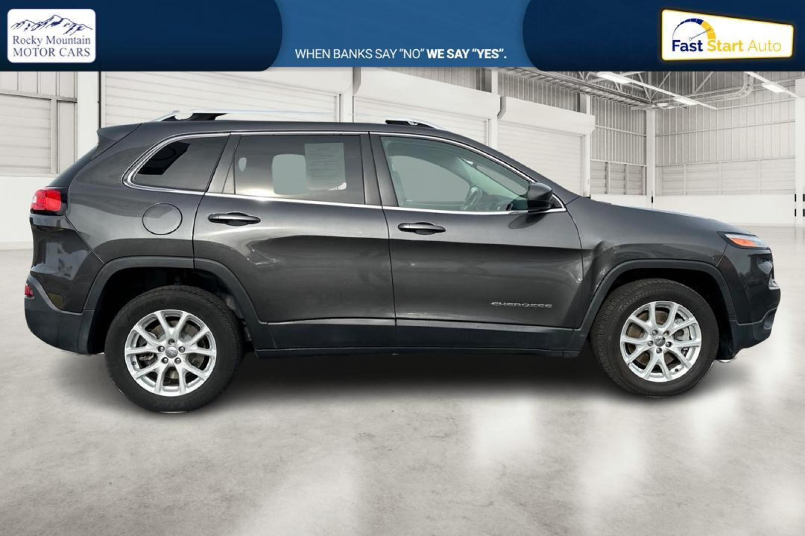 2015 Gray Jeep Cherokee Latitude FWD (1C4PJLCS0FW) with an 3.2L V6 DOHC 24V engine, 9-Speed Automatic transmission, located at 7755 State Street, Midvale, UT, 84047, (801) 753-9063, 40.610329, -111.890656 - Photo#1