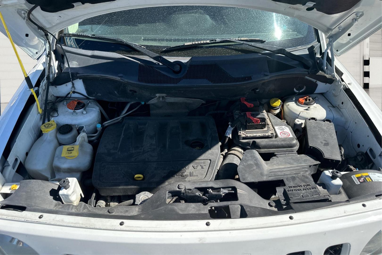 2015 White Jeep Patriot Sport 4WD (1C4NJRBB1FD) with an 2.4L L4 DOHC 16V engine, Automatic, CVT transmission, located at 344 S Washington Blvd, Ogden, UT, 84404, (801) 399-1799, 41.255482, -111.970848 - Photo#10