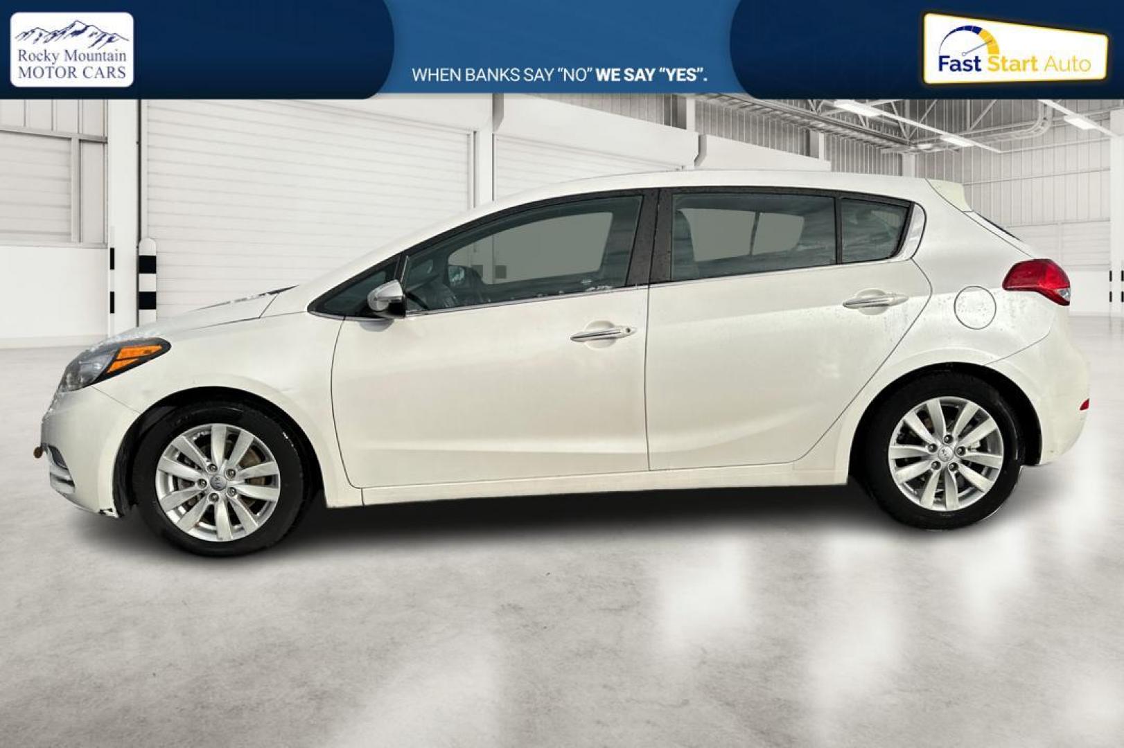 2015 White Kia Forte 5-Door EX (KNAFX5A83F5) with an 2.0L L4 DOHC 16V engine, 6-Speed Automatic transmission, located at 7755 State Street, Midvale, UT, 84047, (801) 753-9063, 40.610329, -111.890656 - Photo#6