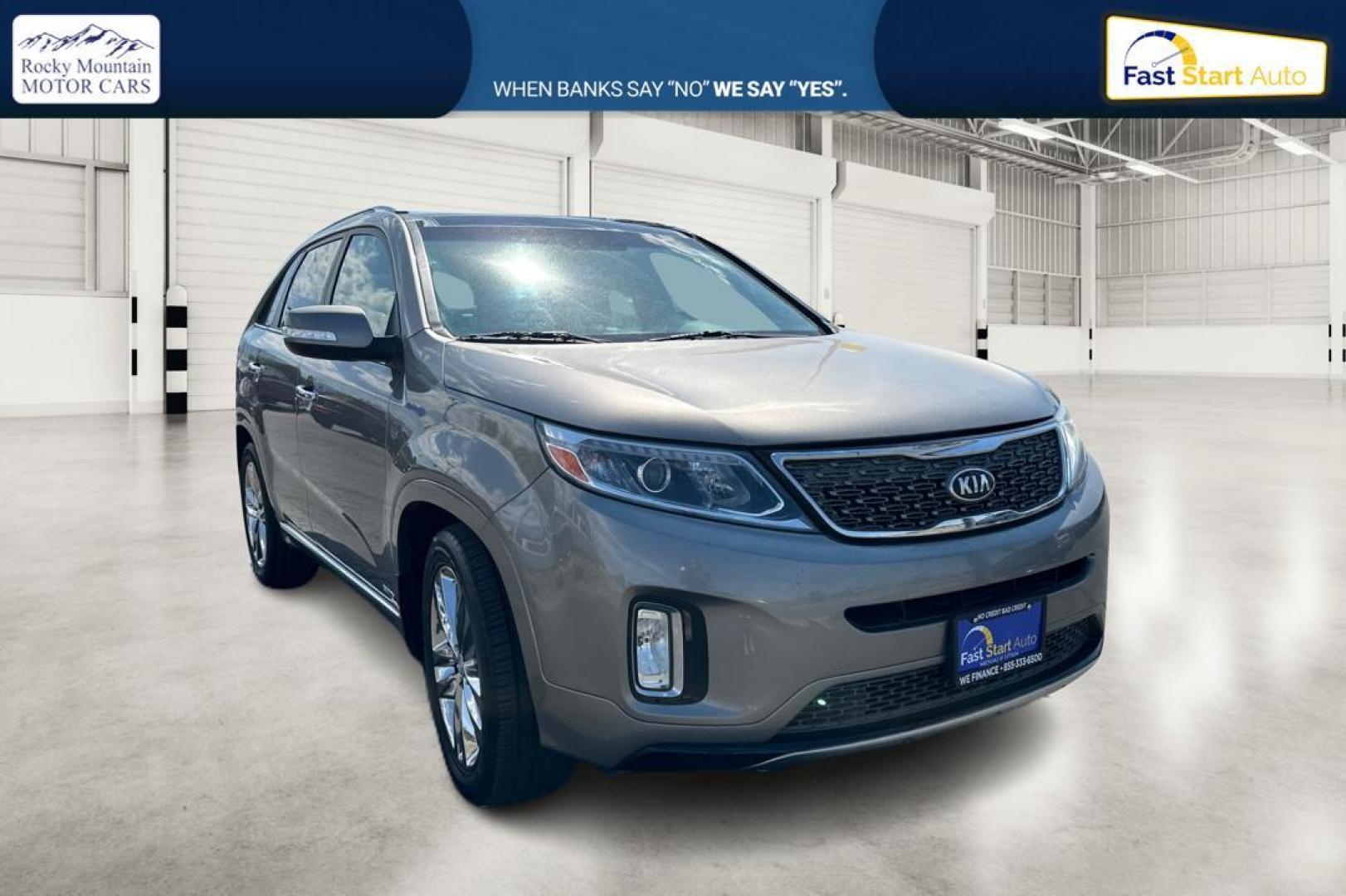 2015 Gray Kia Sorento SX V6 AWD (5XYKWDA72FG) with an 3.3L V6 DOHC 24V engine, 6-Speed Automatic transmission, located at 7755 State Street, Midvale, UT, 84047, (801) 753-9063, 40.610329, -111.890656 - Photo#0