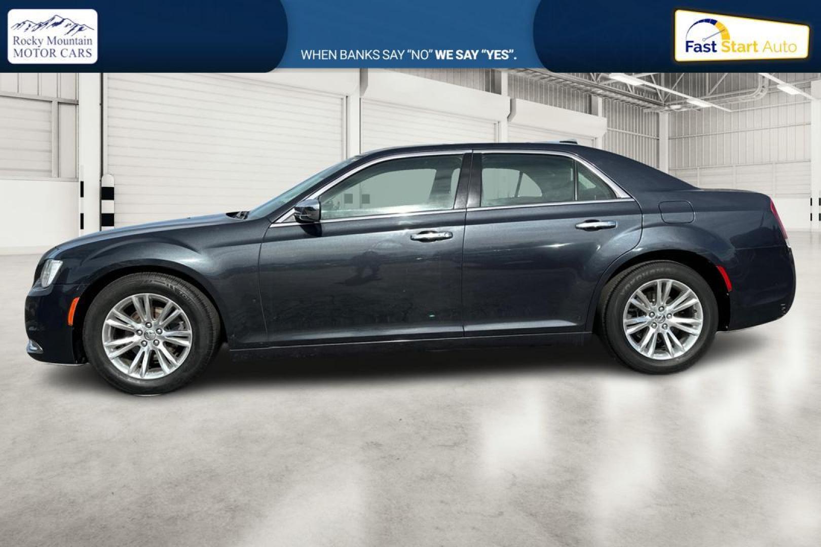 2016 Gray Chrysler 300 C RWD (2C3CCAEG4GH) with an 3.6L V6 SOHC 24V engine, 8A transmission, located at 7755 State Street, Midvale, UT, 84047, (801) 753-9063, 40.610329, -111.890656 - Photo#6