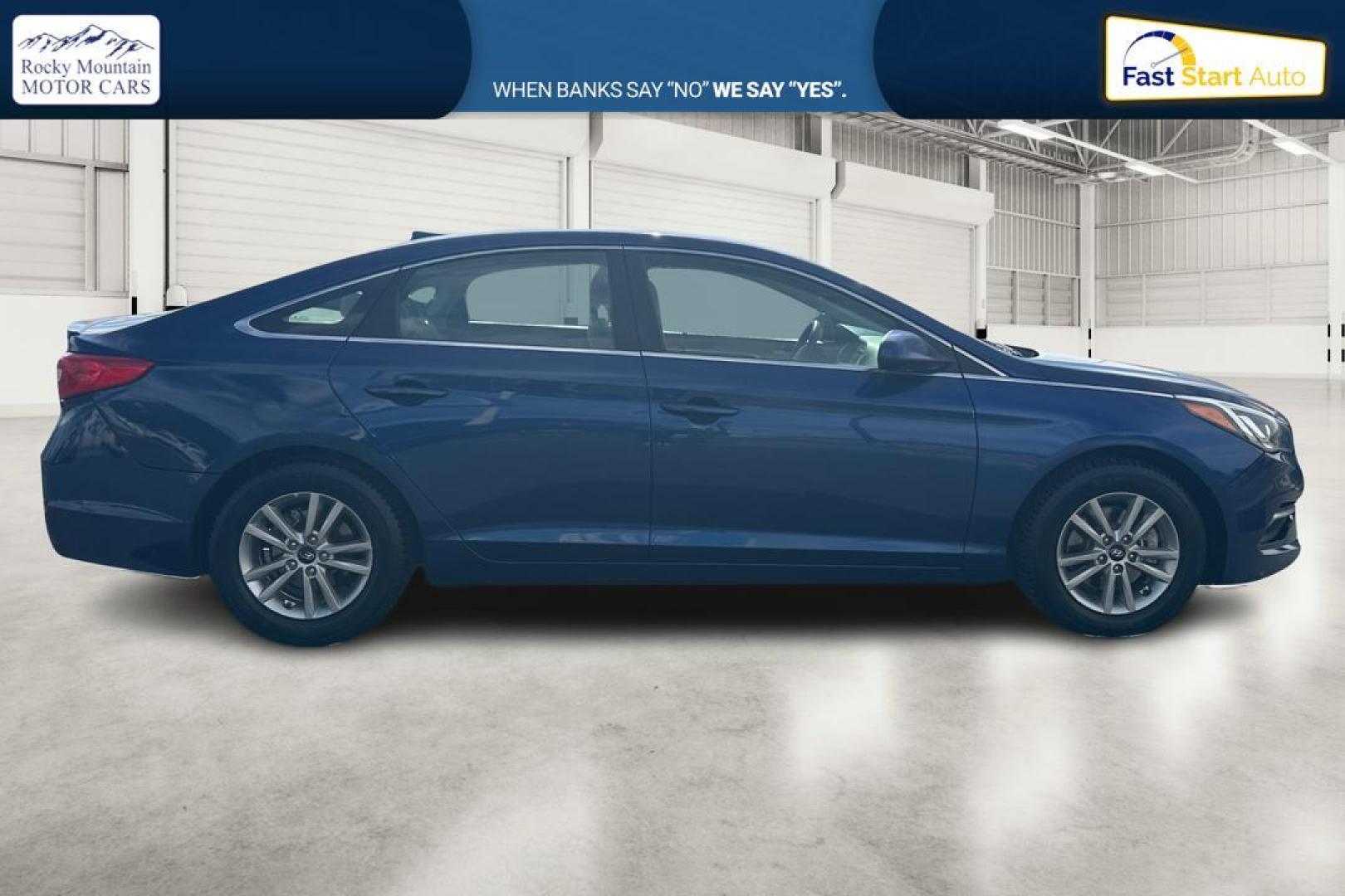 2016 Blue Hyundai Sonata SE (5NPE24AF3GH) with an 2.4L L4 DOHC 16V engine, 7A transmission, located at 7755 State Street, Midvale, UT, 84047, (801) 753-9063, 40.610329, -111.890656 - Photo#1