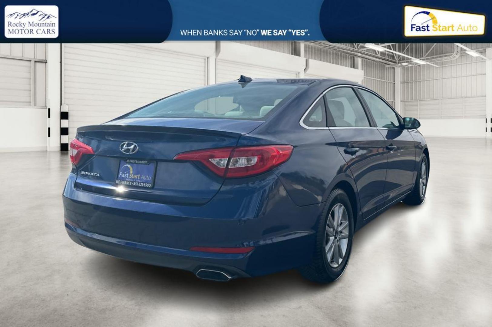 2016 Blue Hyundai Sonata SE (5NPE24AF3GH) with an 2.4L L4 DOHC 16V engine, 7A transmission, located at 7755 State Street, Midvale, UT, 84047, (801) 753-9063, 40.610329, -111.890656 - Photo#2