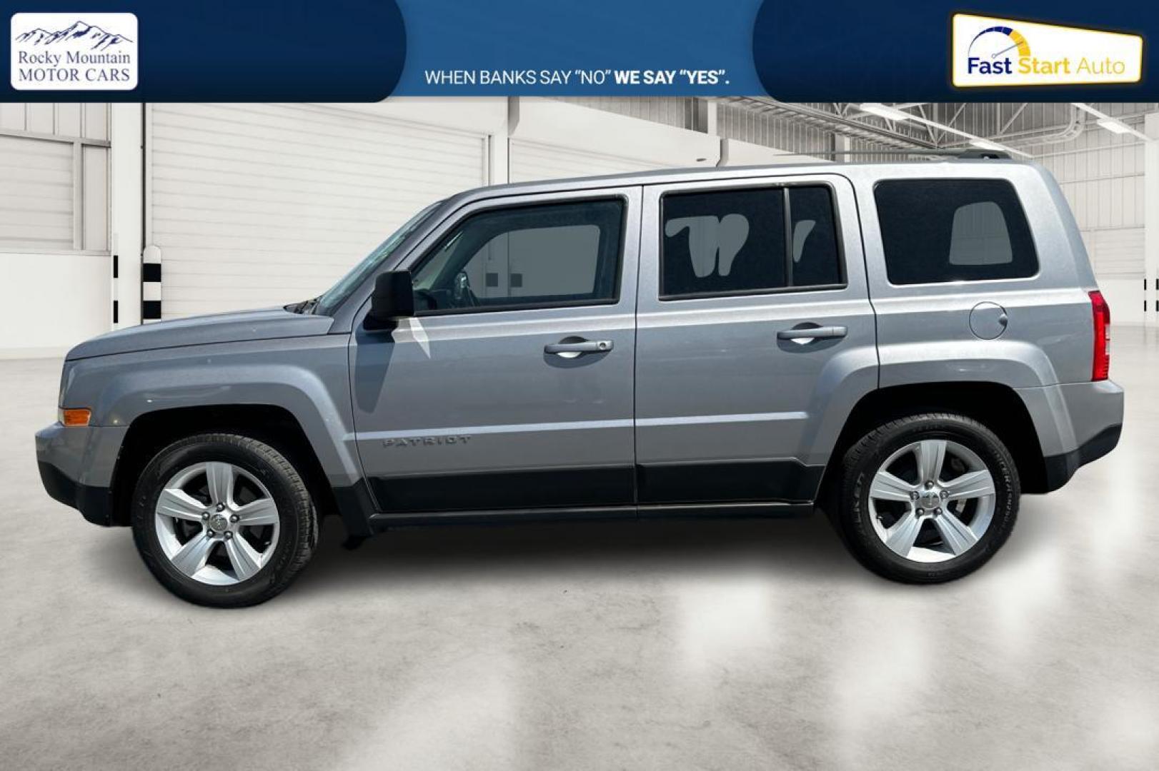 2016 Silver Jeep Patriot Latitude 2WD (1C4NJPFA4GD) with an 2.0L L4 DOHC 16V engine, Automatic, CVT transmission, located at 7755 State Street, Midvale, UT, 84047, (801) 753-9063, 40.610329, -111.890656 - Photo#5