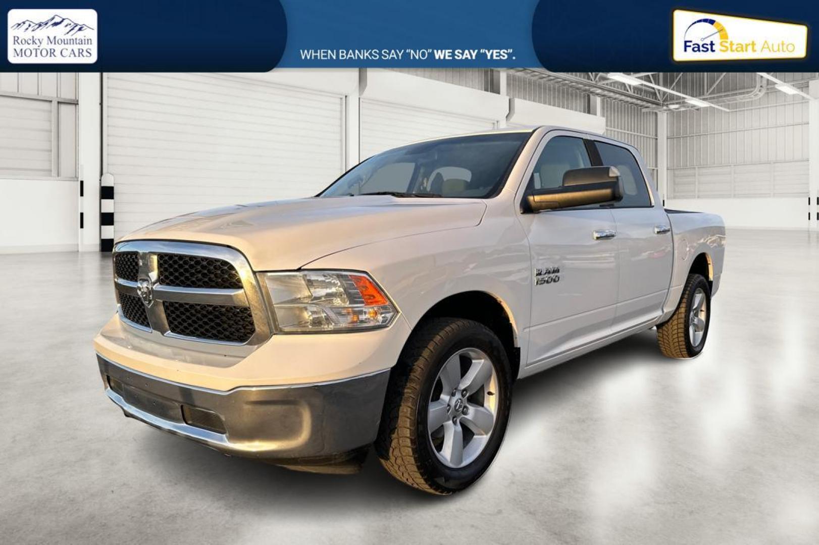 2016 White RAM 1500 SLT Crew Cab SWB 4WD (1C6RR7LG3GS) with an 3.6L V6 DOHC 24V FFV engine, 6A transmission, located at 767 S State Road, Pleasant Grove, UT, 84062, (801) 785-1058, 40.354839, -111.736687 - Photo#8