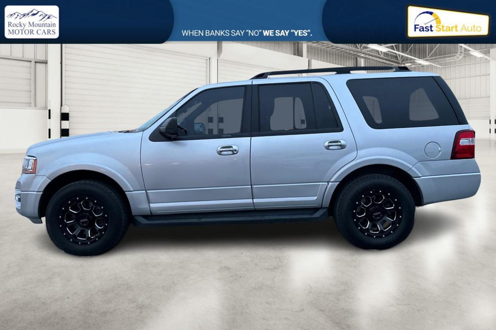 2017 Silver Ford Expedition XLT 4WD (1FMJU1JT1HE) with an 3.5L V6 DOHC 24V FFV engine, 6A transmission, located at 7755 State Street, Midvale, UT, 84047, (801) 753-9063, 40.610329, -111.890656 - Photo#6