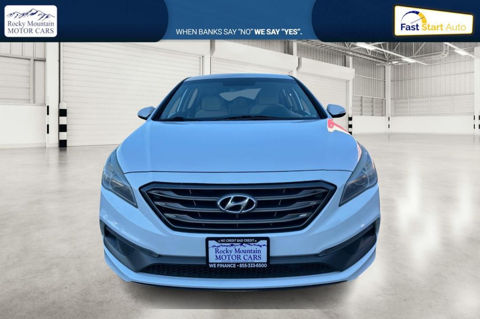 2017 White Hyundai Sonata Sport (5NPE34AF6HH) with an 2.4L L4 DOHC 16V engine, 6A transmission, located at 344 S Washington Blvd, Ogden, UT, 84404, (801) 399-1799, 41.255482, -111.970848 - Photo#7