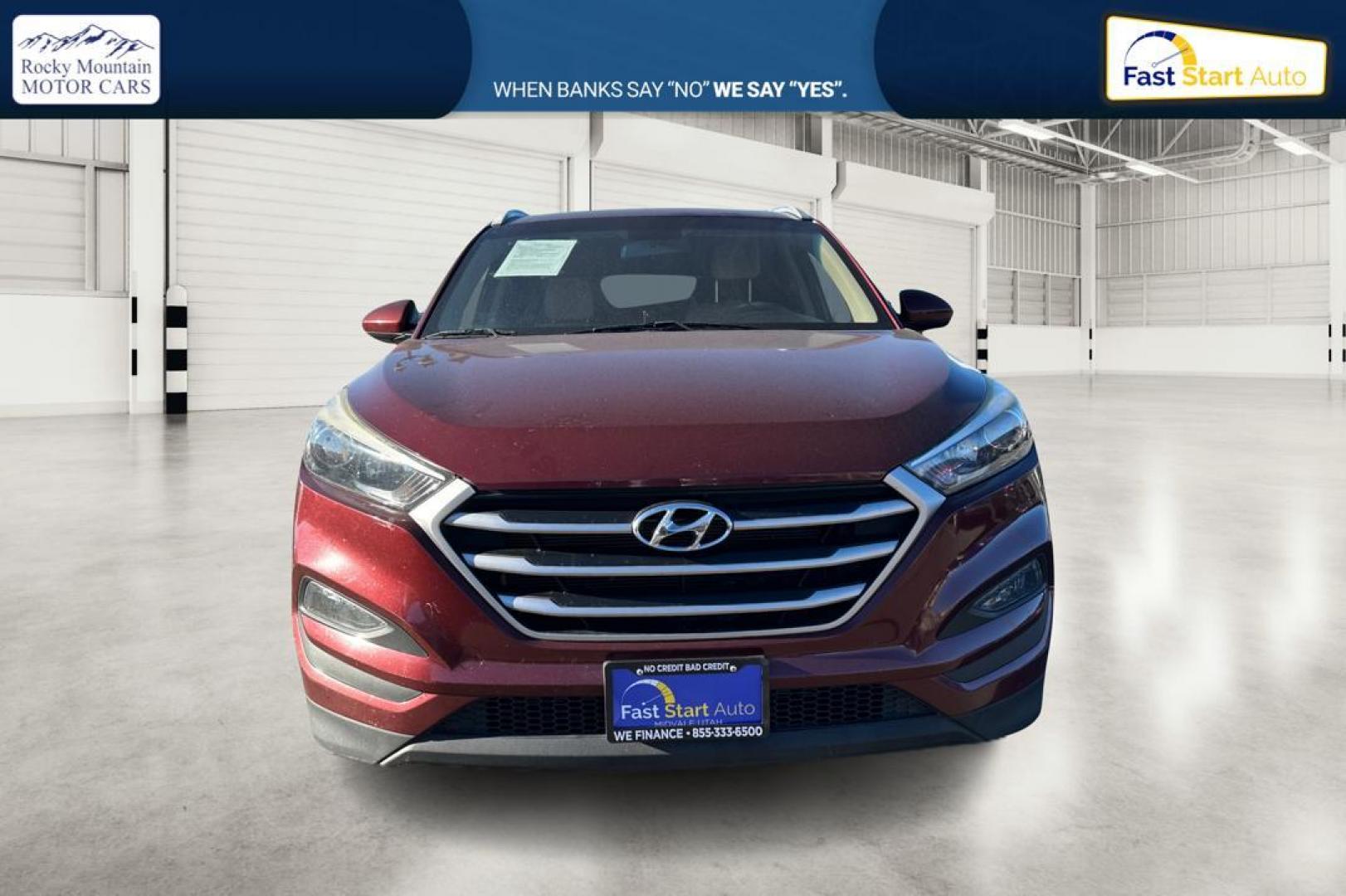 2017 Red Hyundai Tucson SE w/Preferred Package (KM8J33A46HU) with an 2.0L L4 DOHC 16V engine, 6A transmission, located at 767 S State Road, Pleasant Grove, UT, 84062, (801) 785-1058, 40.354839, -111.736687 - Photo#7