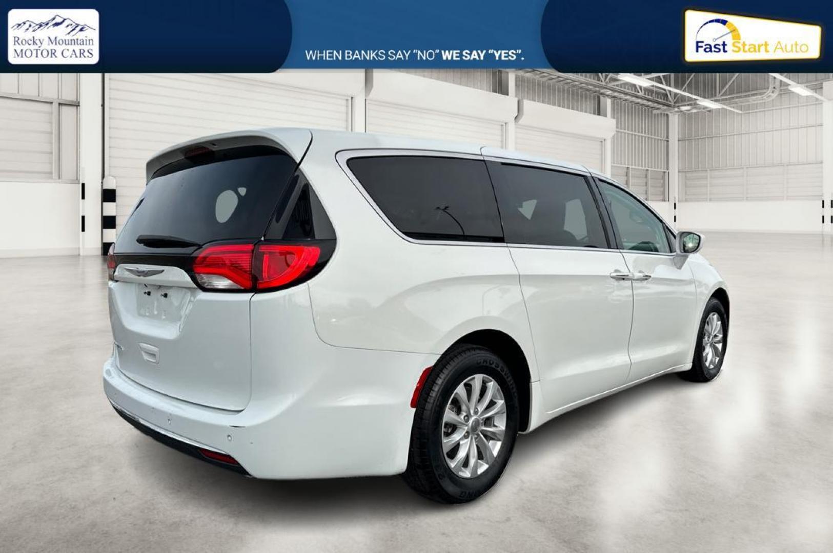 2018 White Chrysler Pacifica Touring Plus (2C4RC1FG5JR) with an 3.6L V6 DOHC 24V engine, 9A transmission, located at 7755 State Street, Midvale, UT, 84047, (801) 753-9063, 40.610329, -111.890656 - Photo#2