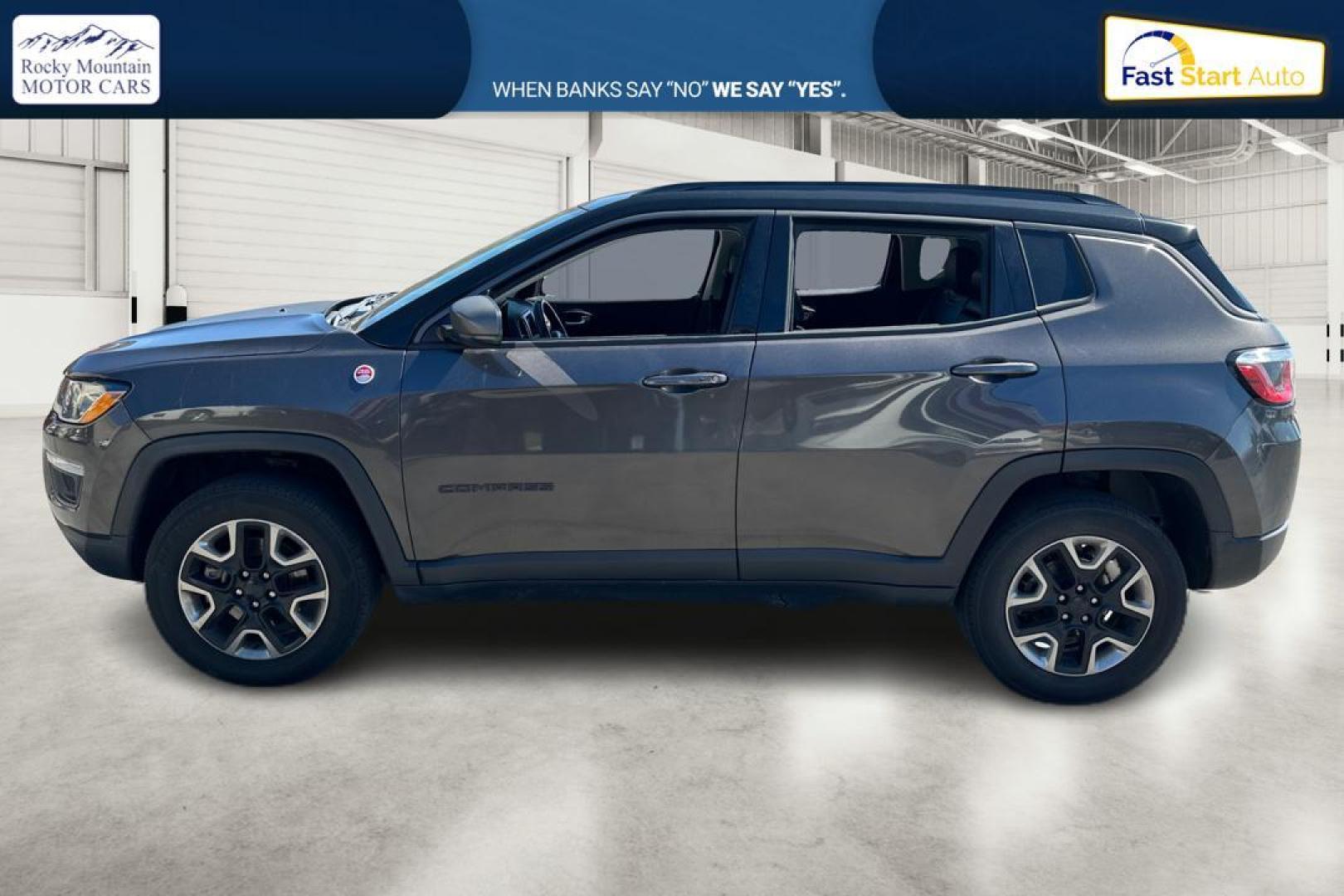 2018 Gray Jeep Compass Limited 4WD (3C4NJDDB2JT) with an 2.4L L4 DOHC 16V engine, CVT transmission, located at 7755 State Street, Midvale, UT, 84047, (801) 753-9063, 40.610329, -111.890656 - Photo#5