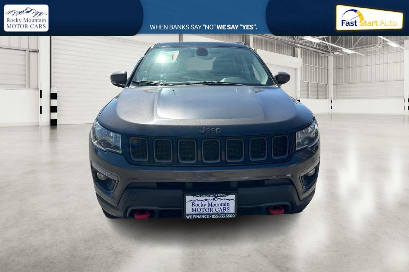 2018 Gray Jeep Compass Limited 4WD (3C4NJDDB2JT) with an 2.4L L4 DOHC 16V engine, CVT transmission, located at 7755 State Street, Midvale, UT, 84047, (801) 753-9063, 40.610329, -111.890656 - Photo#7