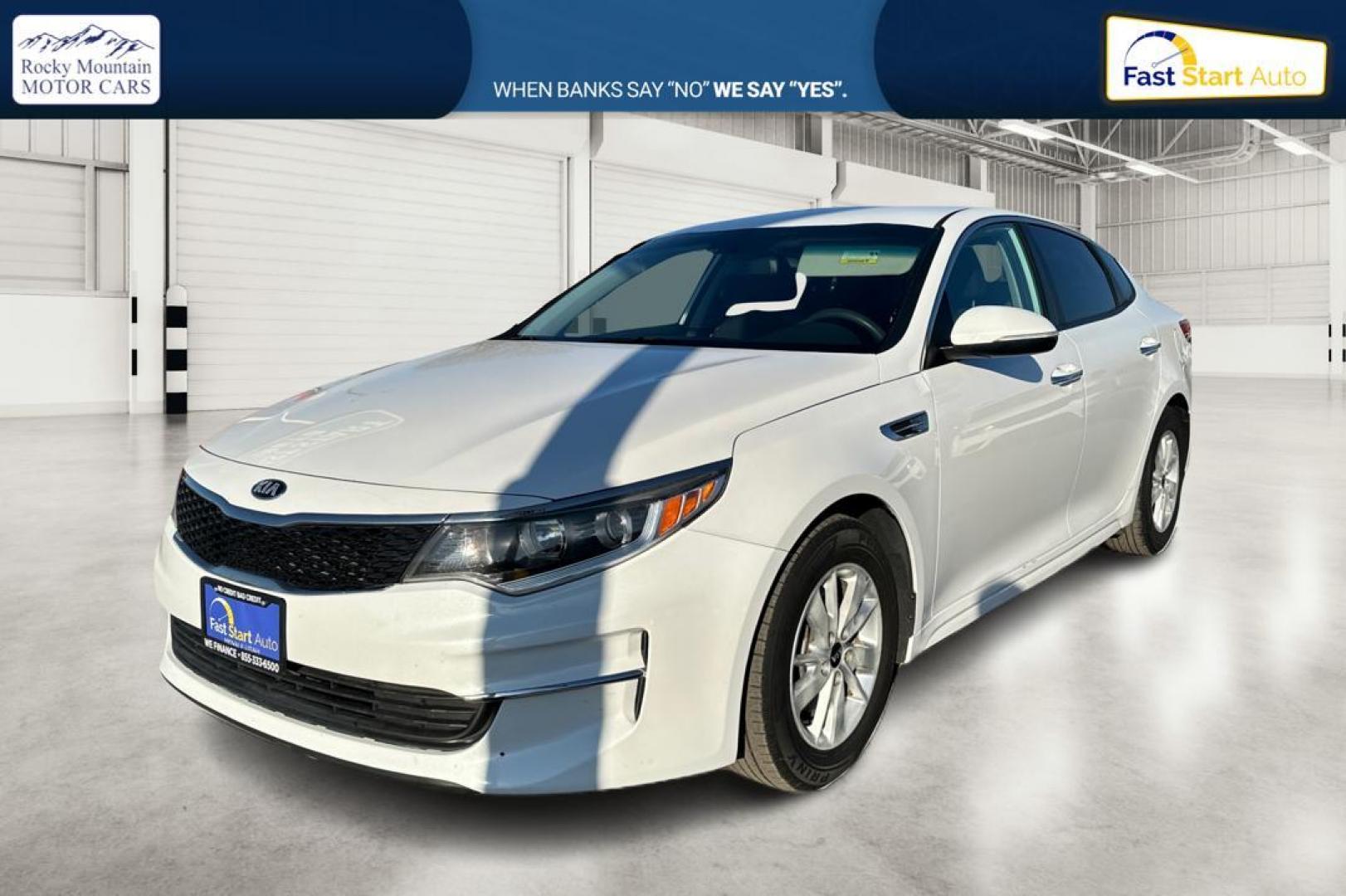 2018 White Kia Optima LX (5XXGT4L30JG) with an 2.4L L4 DOHC 16V engine, 6A transmission, located at 7755 State Street, Midvale, UT, 84047, (801) 753-9063, 40.610329, -111.890656 - Photo#8