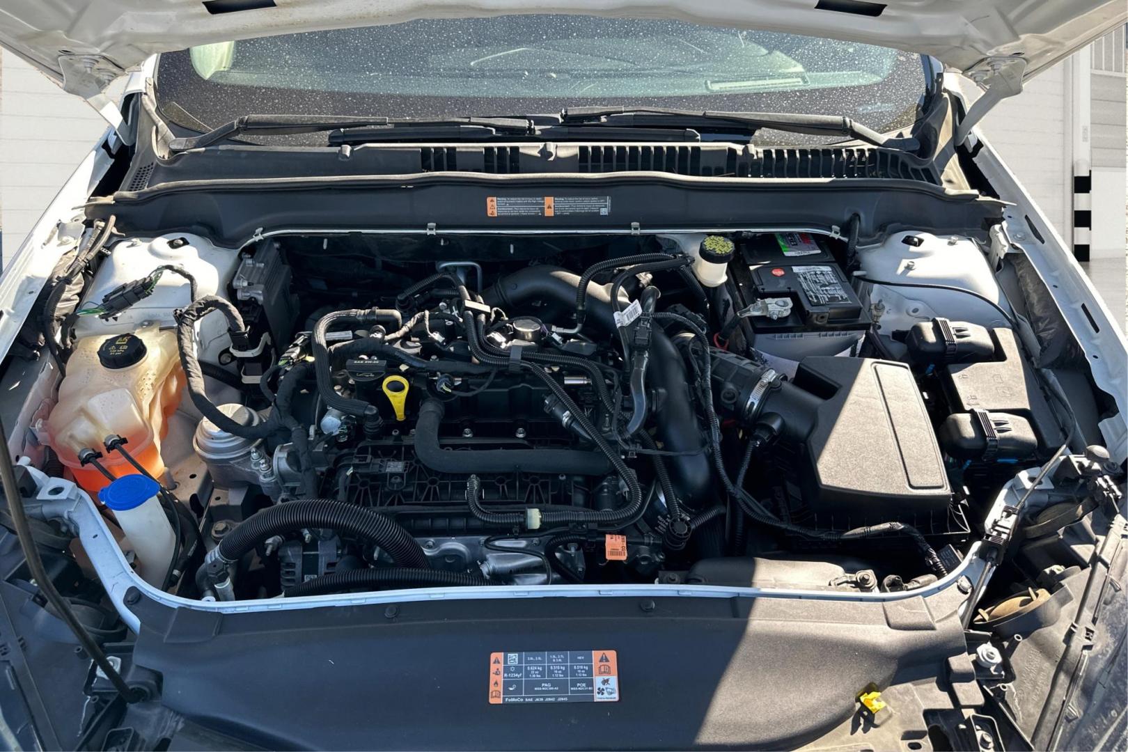 2019 White Ford Fusion SE (3FA6P0HD1KR) with an 1.5L L4 DOHC 16V engine, 6A transmission, located at 7755 State Street, Midvale, UT, 84047, (801) 753-9063, 40.610329, -111.890656 - Photo#10