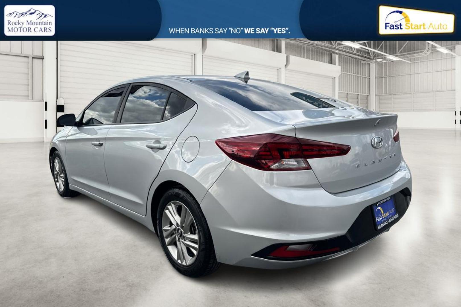 2019 Silver Hyundai Elantra Limited (5NPD84LF0KH) with an 1.8L L4 DOHC 16V engine, 6A transmission, located at 767 S State Road, Pleasant Grove, UT, 84062, (801) 785-1058, 40.354839, -111.736687 - Photo#5