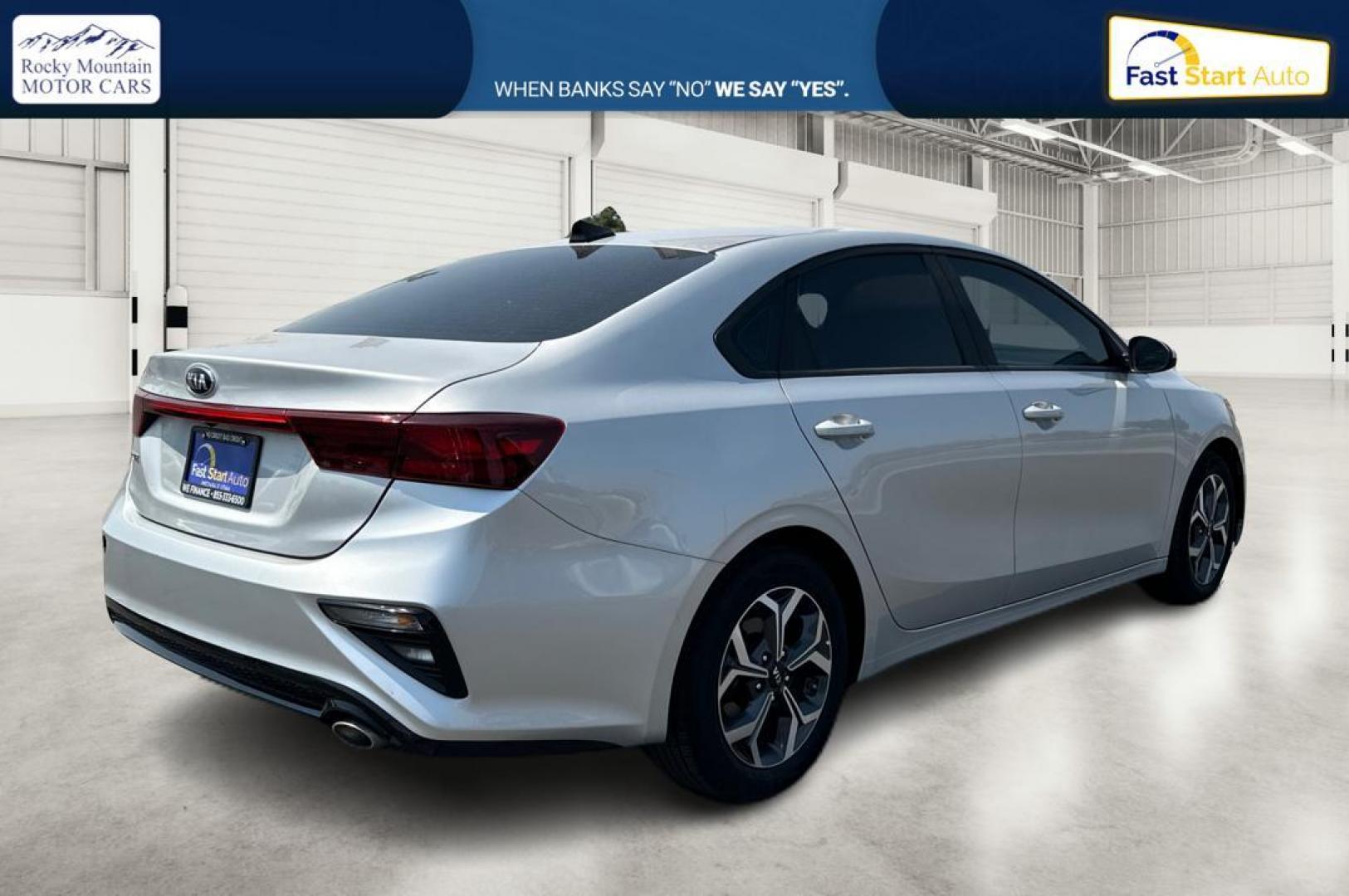 2019 Gray Kia Forte LX 6A (3KPF24AD5KE) with an 2.0L L4 DOHC 16V engine, 6A transmission, located at 7755 State Street, Midvale, UT, 84047, (801) 753-9063, 40.610329, -111.890656 - Photo#2