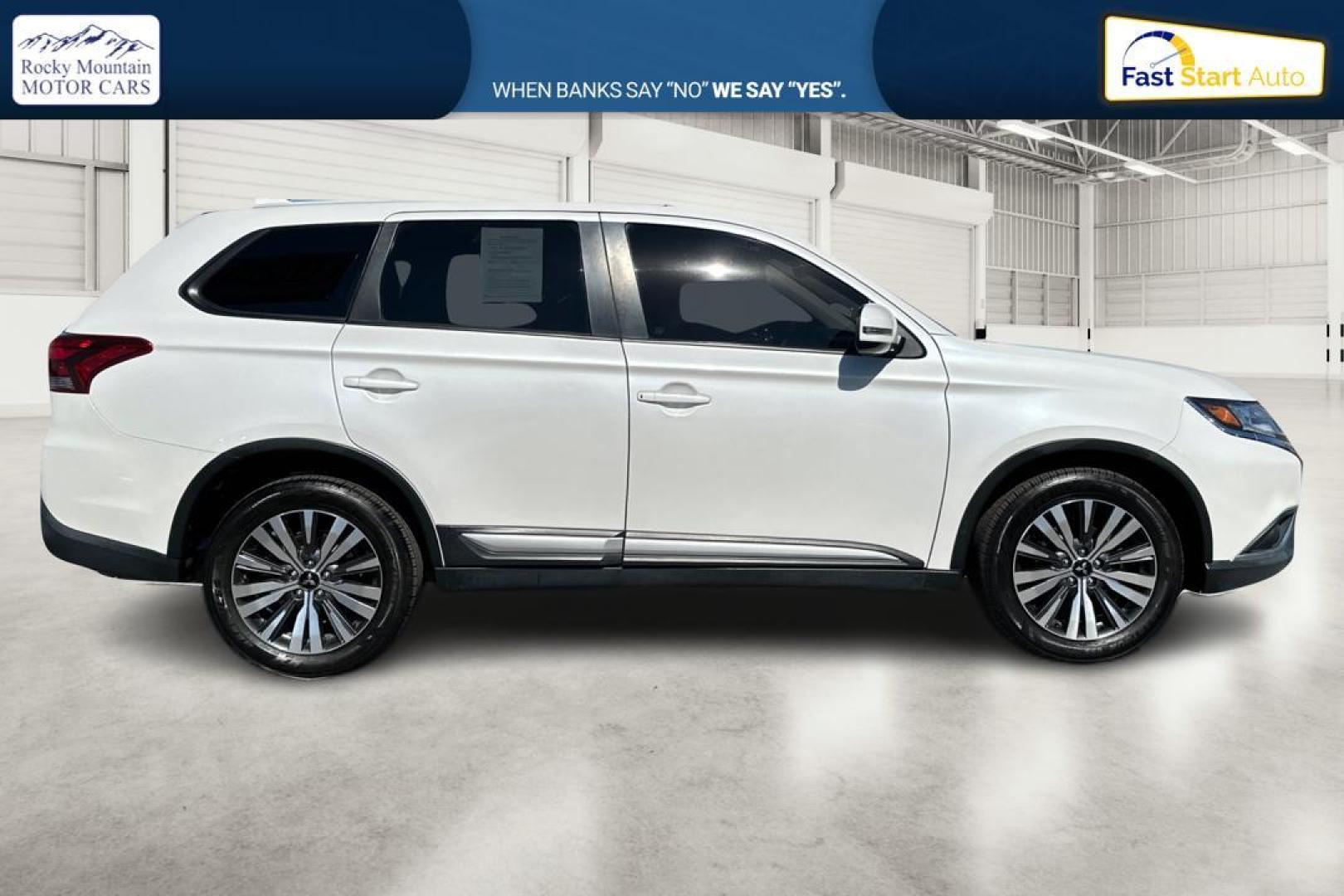 2019 White Mitsubishi Outlander SEL AWD (JA4AZ3A33KZ) with an 2.4L L4 DOHC 16V engine, CVT transmission, located at 7755 State Street, Midvale, UT, 84047, (801) 753-9063, 40.610329, -111.890656 - Photo#1