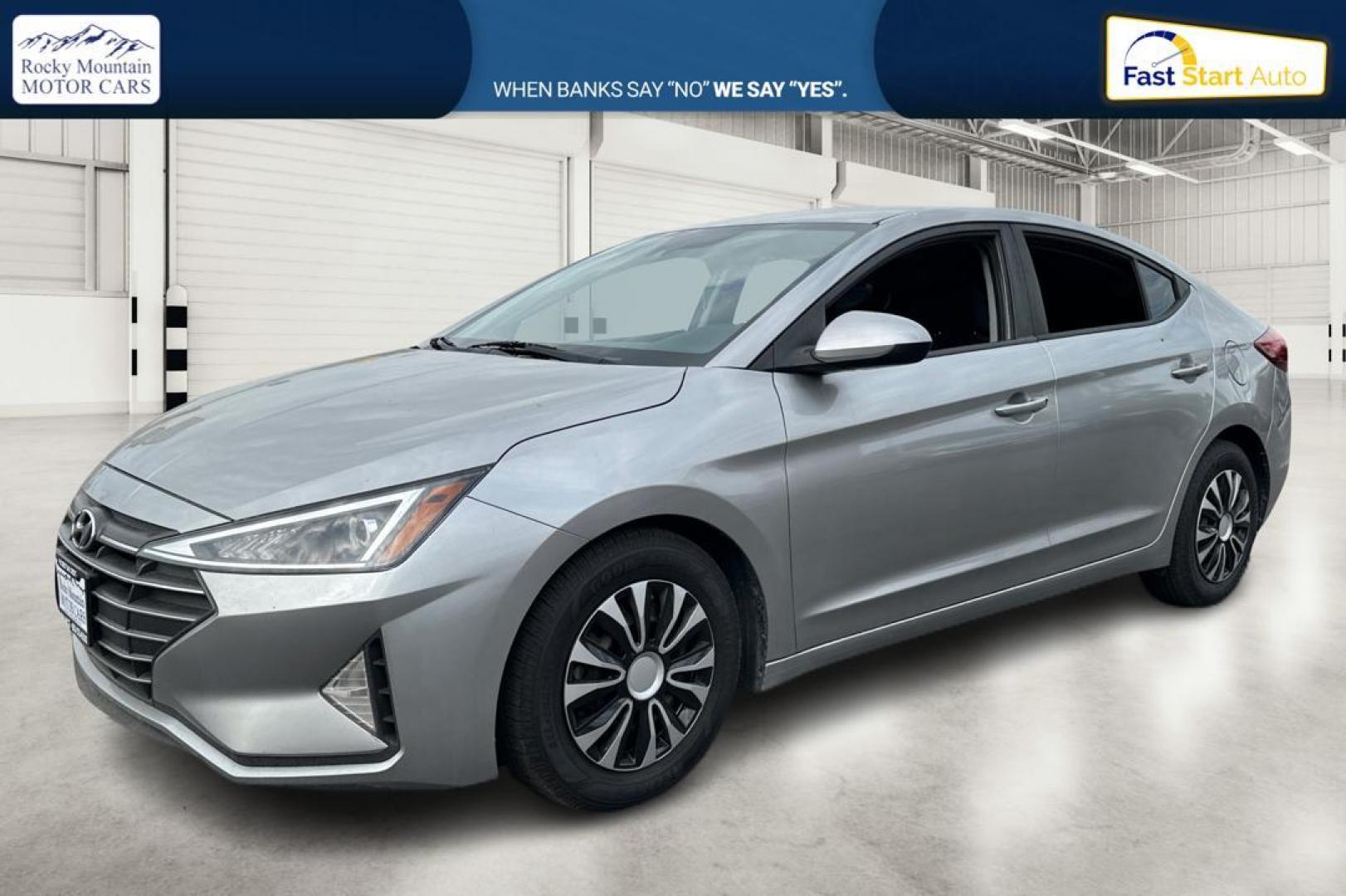 2020 Silver Hyundai Elantra SE 6AT (5NPD74LF8LH) with an 1.8L L4 DOHC 16V engine, 6A transmission, located at 7755 State Street, Midvale, UT, 84047, (801) 753-9063, 40.610329, -111.890656 - Photo#6