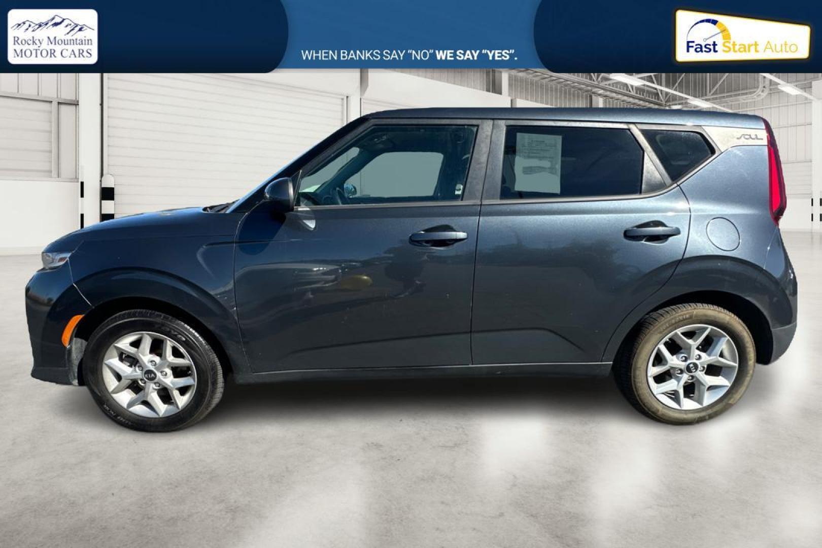 2020 Gray Kia Soul S (KNDJ23AU8L7) with an 2.0L L4 DOHC 16V engine, CVT transmission, located at 767 S State Road, Pleasant Grove, UT, 84062, (801) 785-1058, 40.354839, -111.736687 - Photo#6