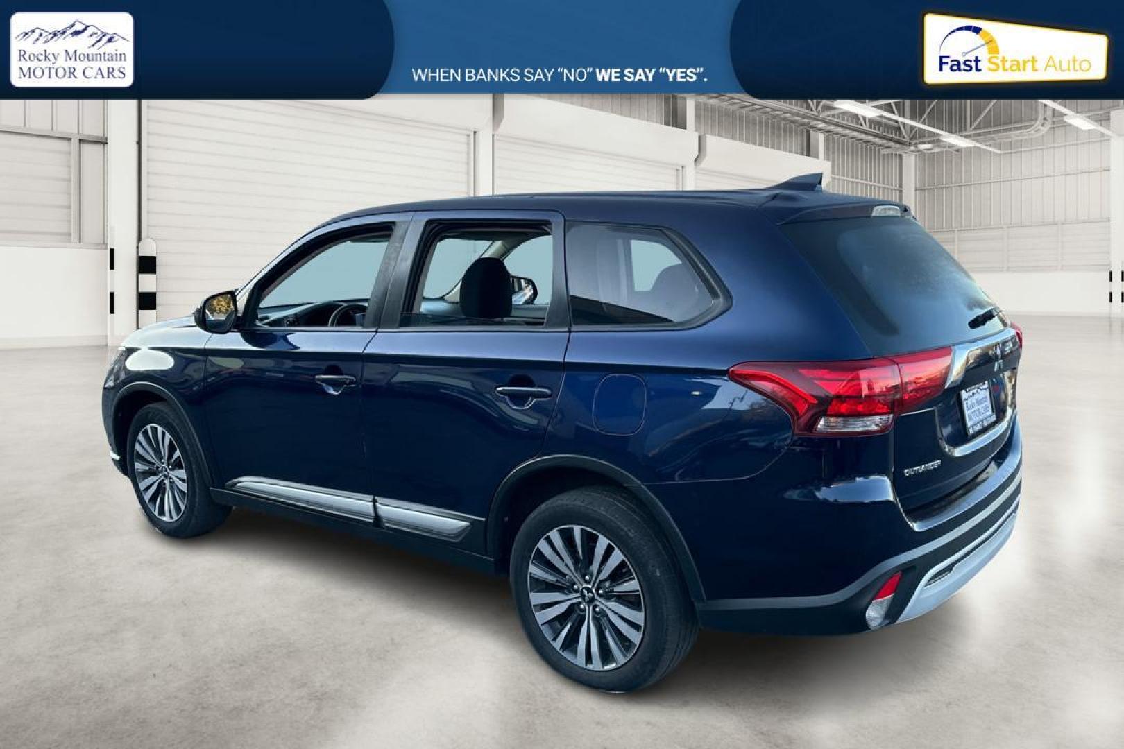 2020 Blue Mitsubishi Outlander SEL AWD (JA4AZ3A37LZ) with an 2.4L L4 DOHC 16V engine, CVT transmission, located at 767 S State Road, Pleasant Grove, UT, 84062, (801) 785-1058, 40.354839, -111.736687 - Photo#5